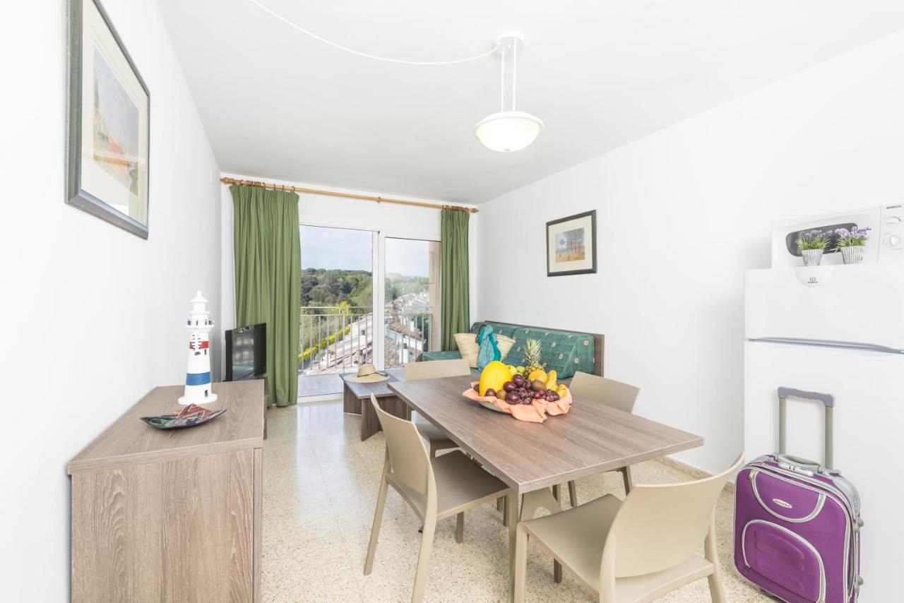 Apartaments Condado Lloret de Mar Szoba fotó