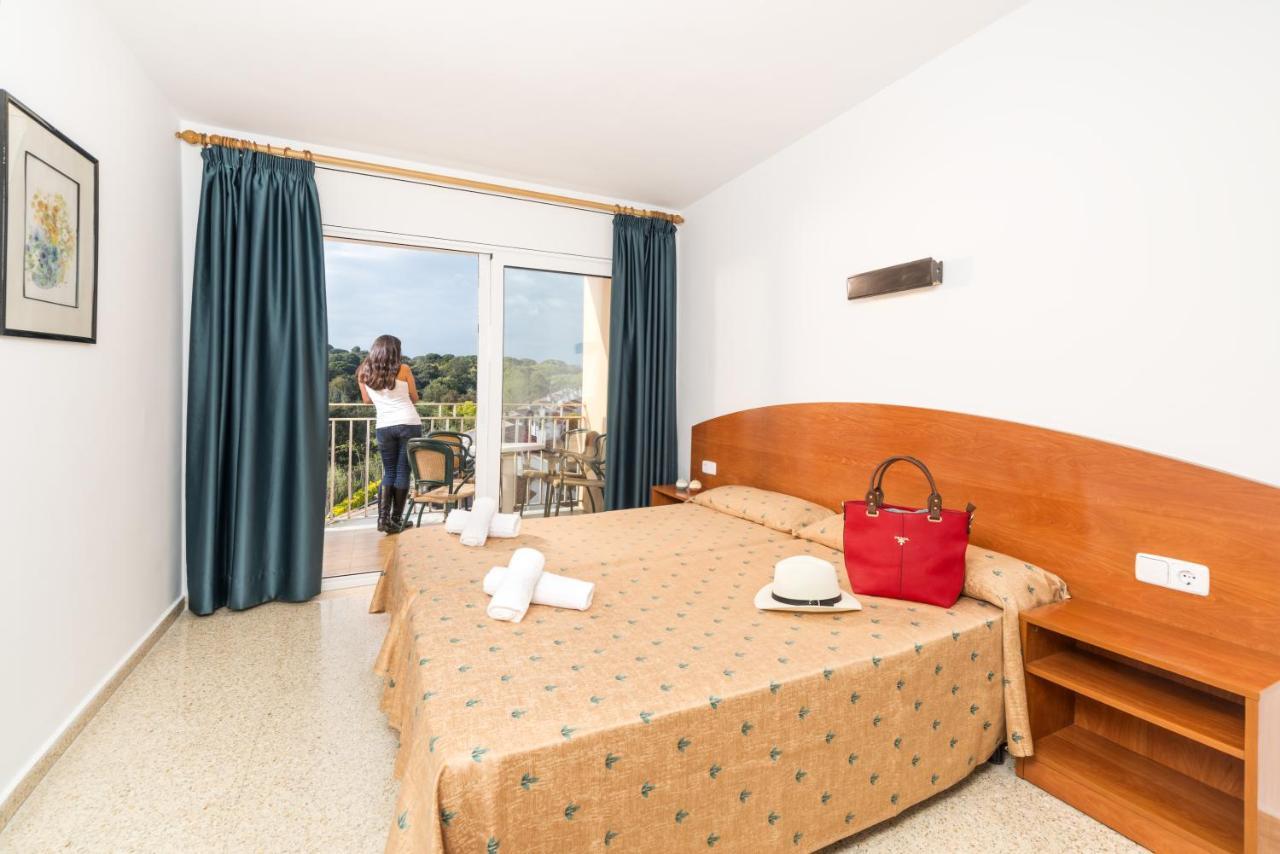 Apartaments Condado Lloret de Mar Szoba fotó